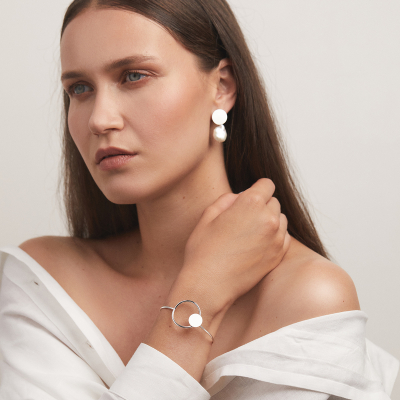 PLATTITUDE Drop Earrings 2